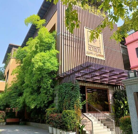 리조트 Retrieve Health & Wellness