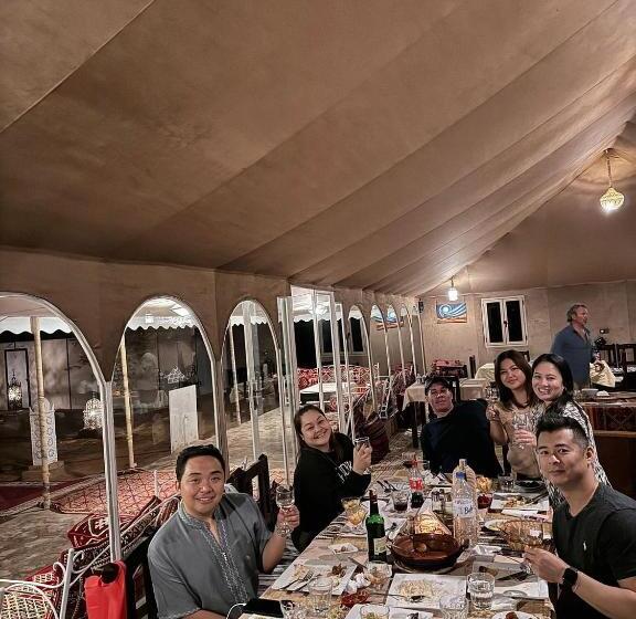 민박 Best Desert Luxury Camp