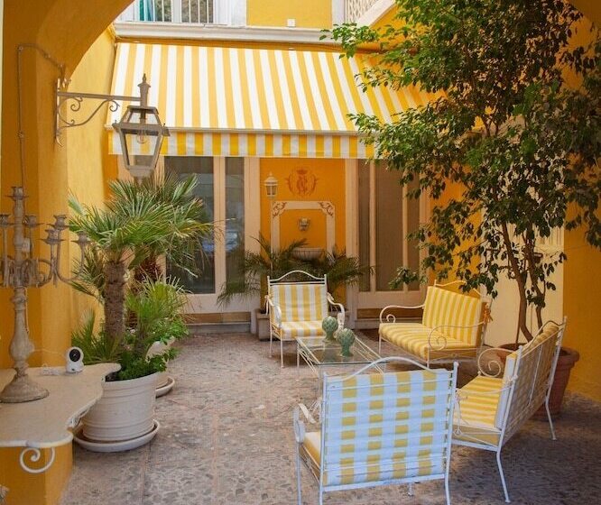 Bed and Breakfast Palazzo Cherubini   Wellness E Spa