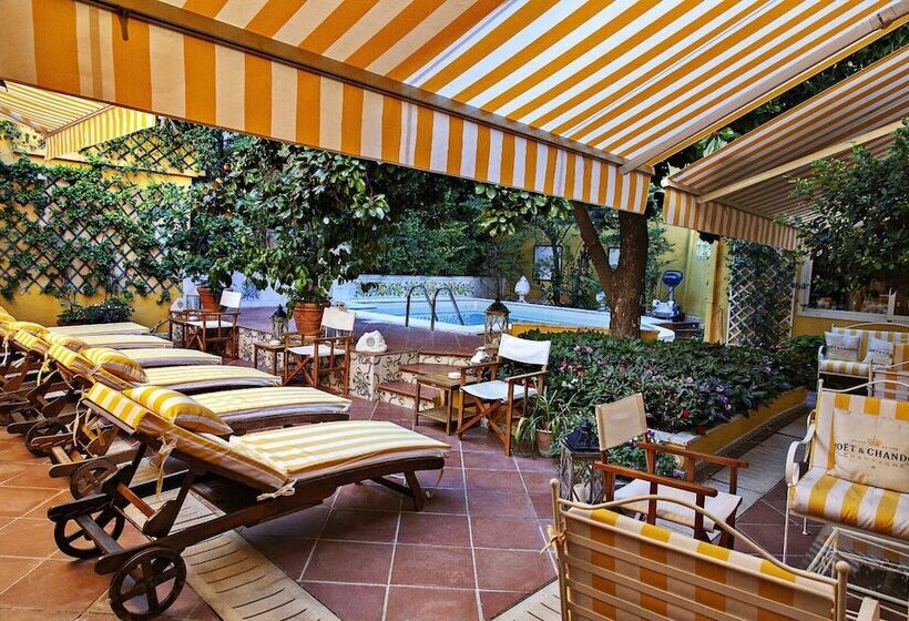 Bed and Breakfast Palazzo Cherubini   Wellness E Spa