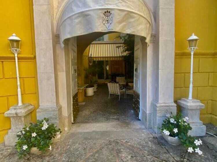 Bed and Breakfast Palazzo Cherubini   Wellness E Spa