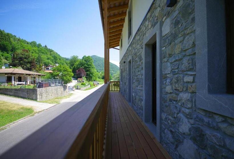 Bed and Breakfast Péstrofa