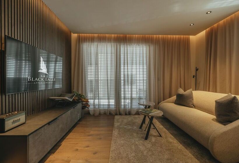 Black Eagle Luxury Appartements
