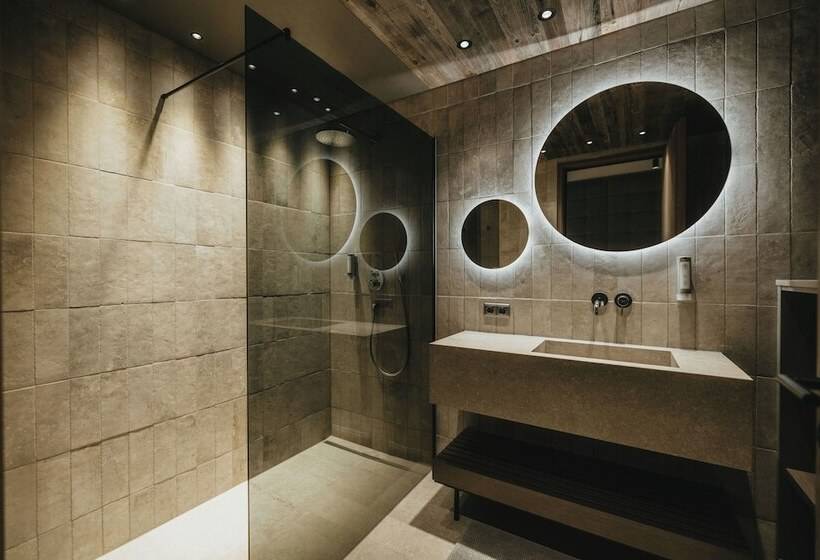 Black Eagle Luxury Appartements