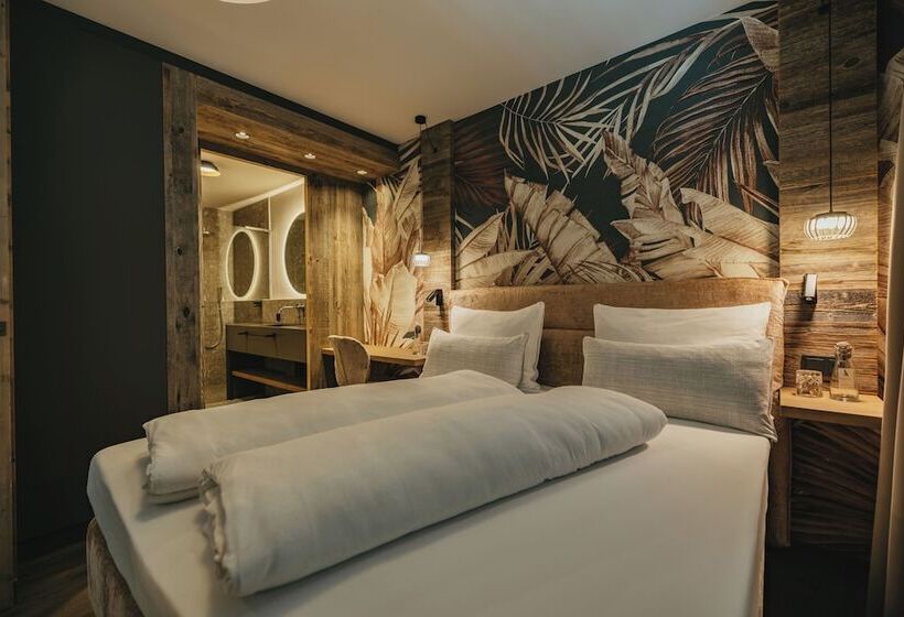 Black Eagle Luxury Appartements