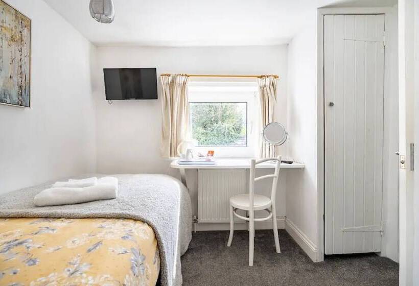 Cricketers Cottage B&b