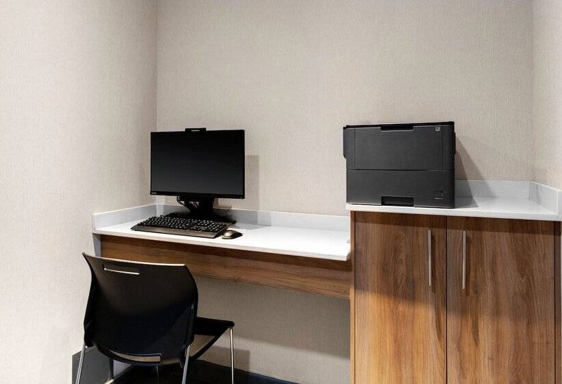 فندق Fairfield Inn & Suites By Marriott Winnemucca