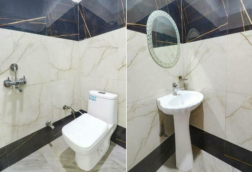 فندق Oyo 89828 Chahat Palace