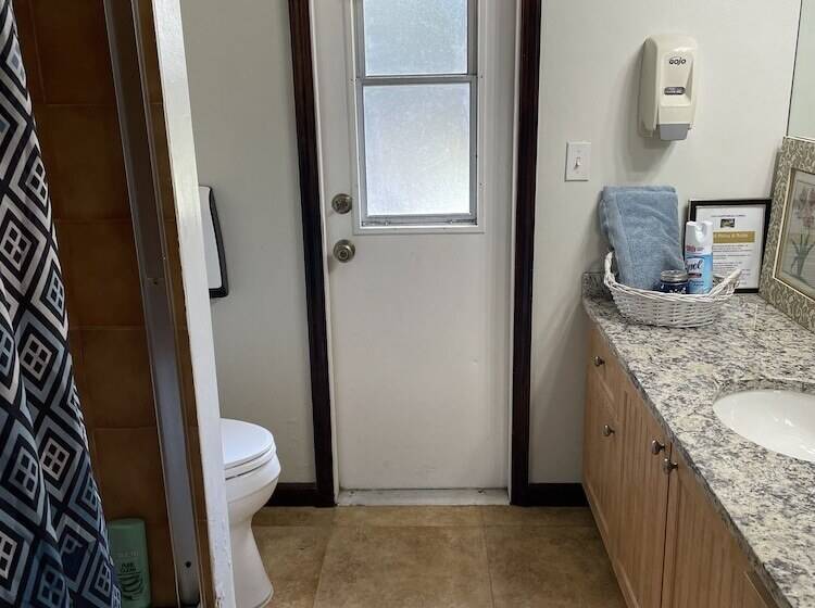 بنسيون Cozy Guest House Florida Sunrise