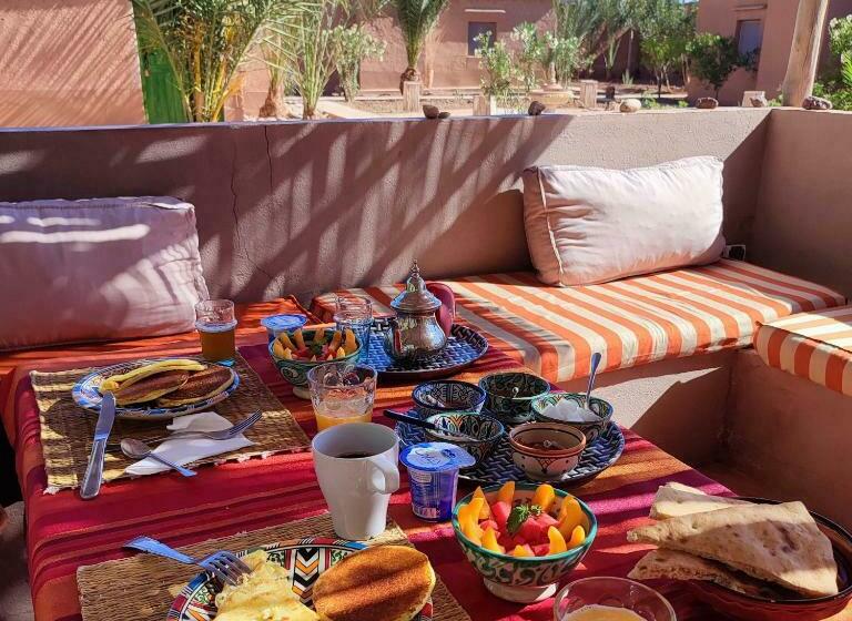 پانسیون Maison D Hôtes Tigminou   Adults Only