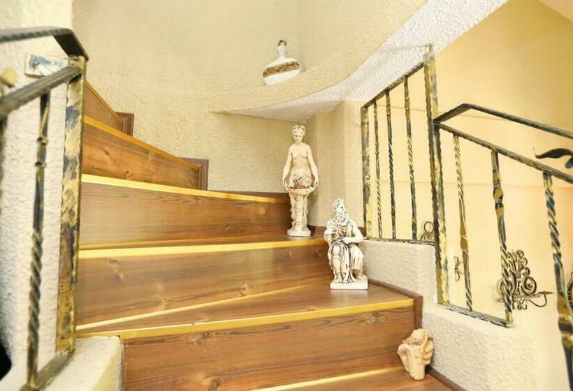 Serene House Surrounded By Nature In Beykoz