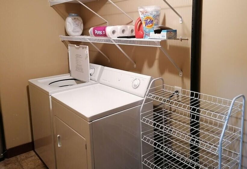 Woodhaven #19 By Bear Country