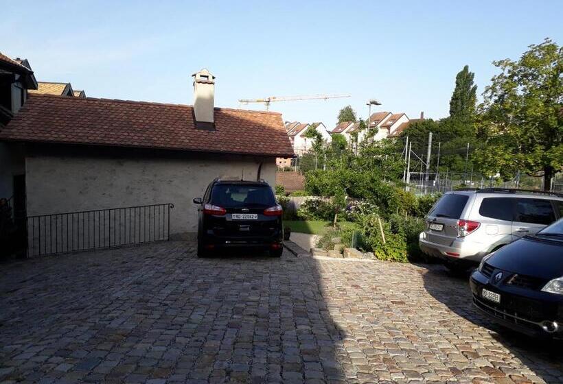 Bed and Breakfast Aux Trois Soleils