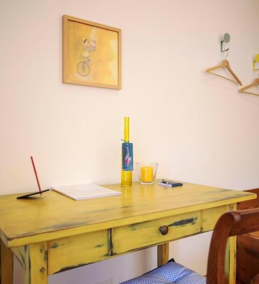 Bed and Breakfast Aux Trois Soleils