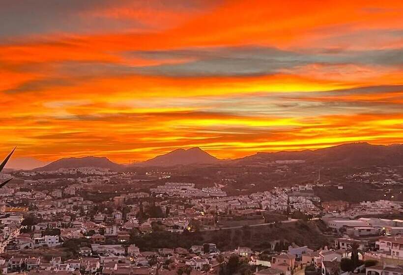 تختخواب و صبحانه Casa Hermosa