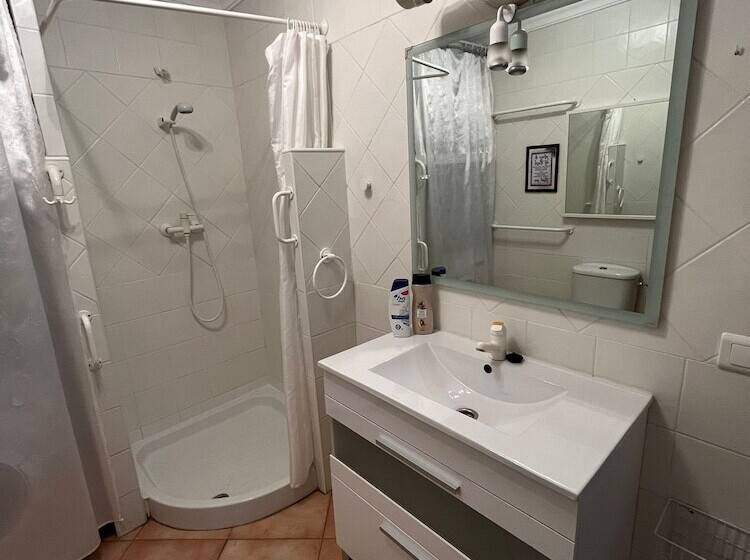 تختخواب و صبحانه Casa Hermosa