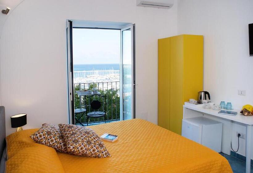 צימר Punta Lingua Relais   Room 3 Port View