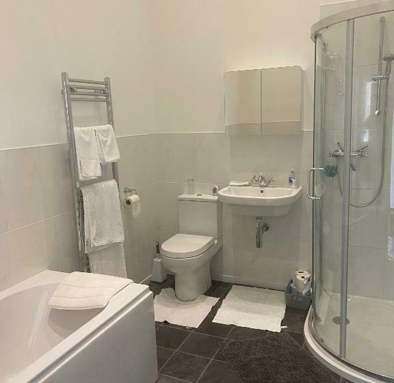 ベッドアンドブレックファースト Witheys Lodge