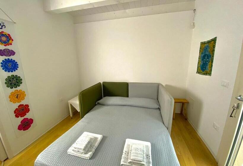 בית מלון כפרי Agriturismo   Apis In Tabula