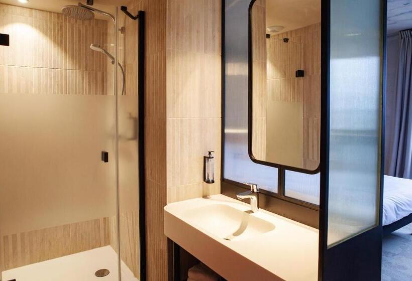 호텔 Campanile Saintbrieuc Centre Gare