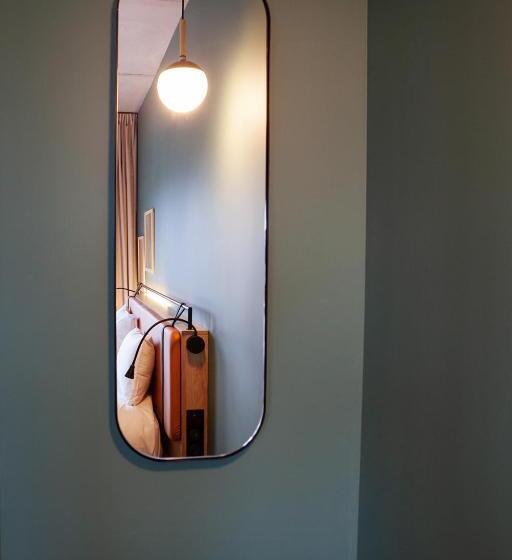 호텔 Campanile Saintbrieuc Centre Gare