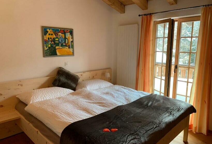 فندق Chasa Al Battaporta