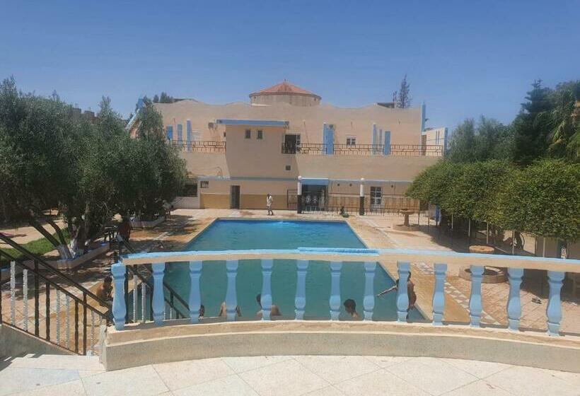 هتل Complex Europe