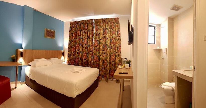 Отель Orkid Port Klang