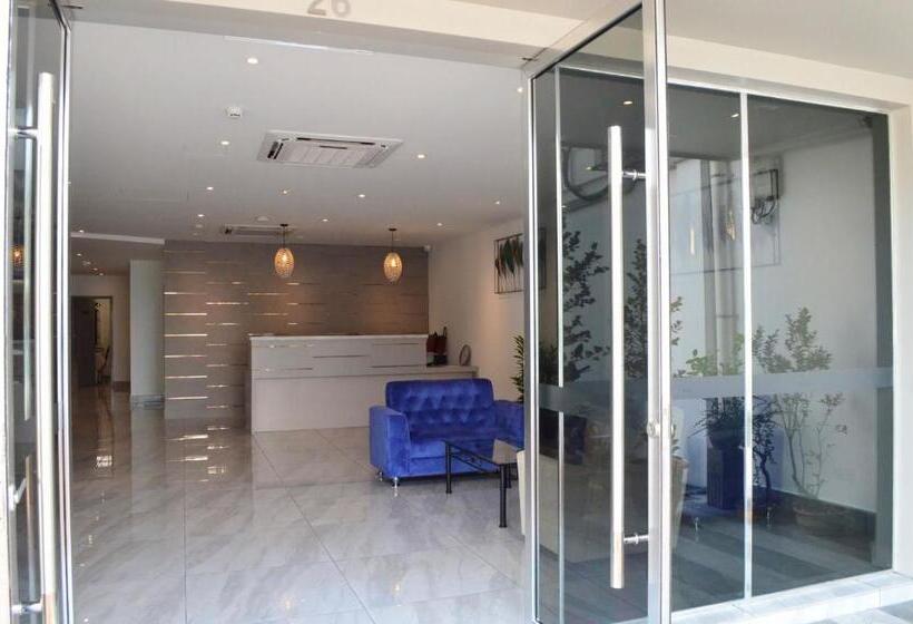 Отель Orkid Port Klang