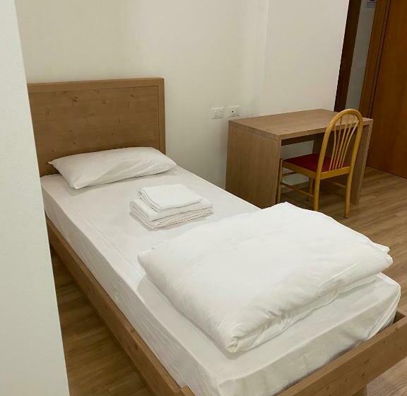 בית מלון כפרי Rifugio Pian Dei Ciclamini