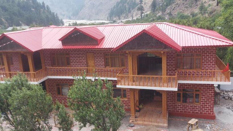 Отель Royal Hillcrest