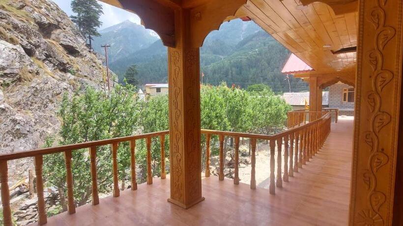 Отель Royal Hillcrest