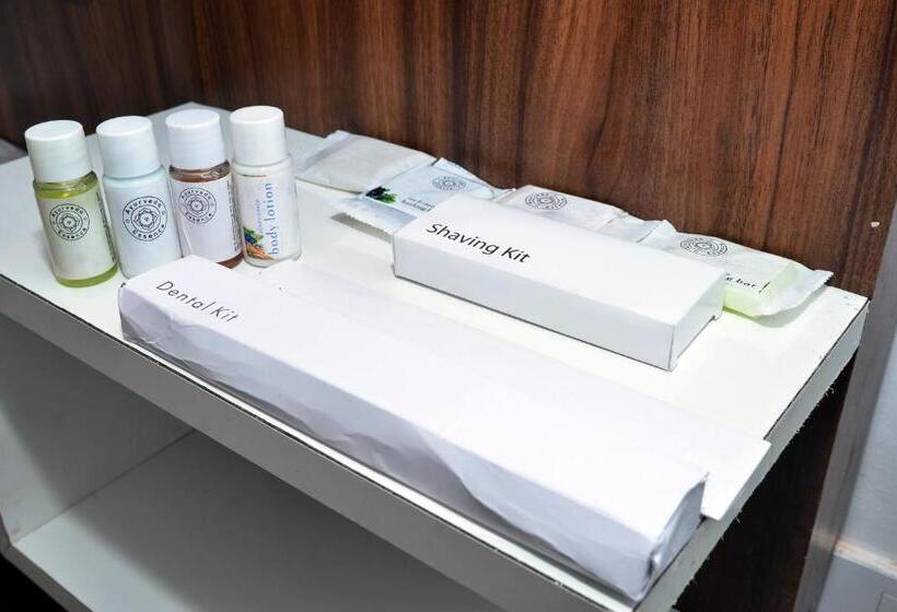 호텔 The Ramay Palace