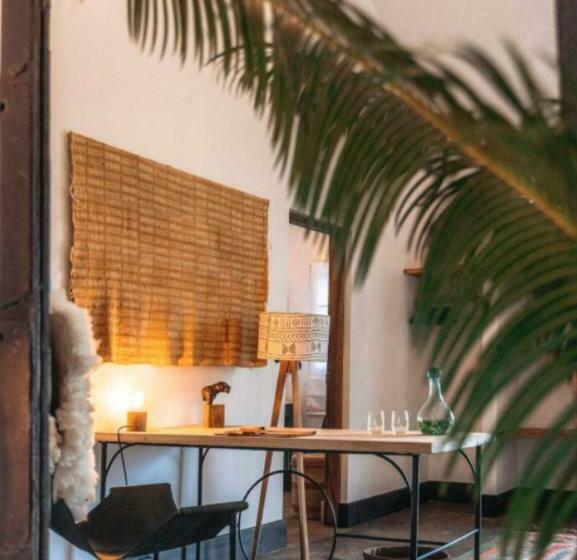 Отель Wildlife Residence