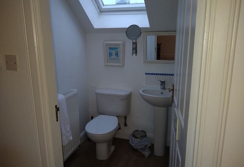 Lovely 5 Bed House In Lundin Links Coastal Village