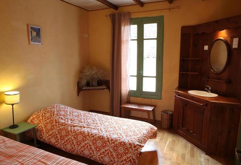 膳宿费 Gîte Ancien Hôtel Du Larzac