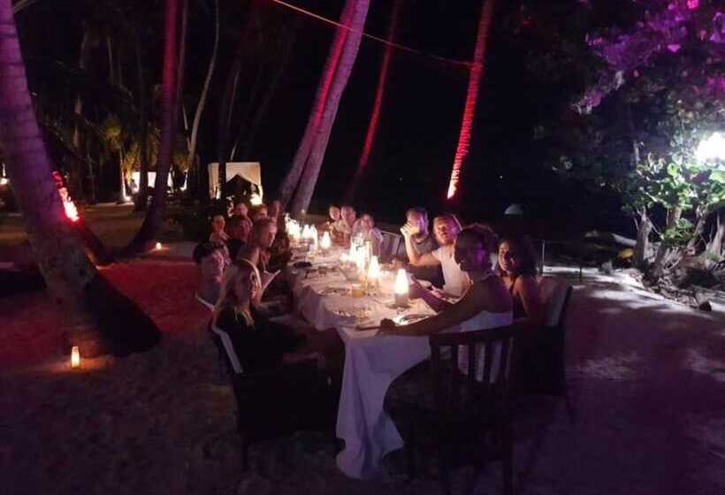 پانسیون Batuta Maldives Fourson