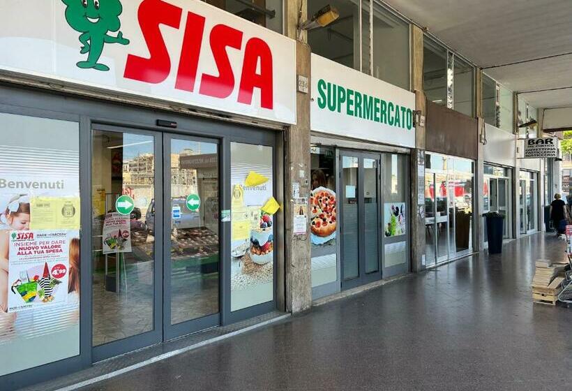 פנסיון Capruzzi Holiday 240