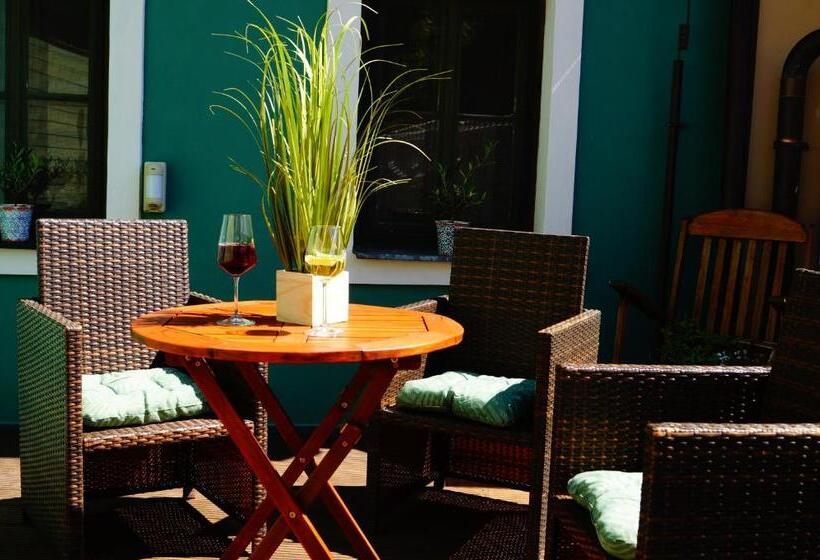 膳宿费 Olivea Penzion & Wine Mikulov