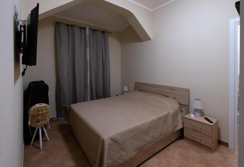 ペンション Villa Alcmena