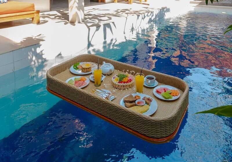 Alam Bidadari Seminyak Villas