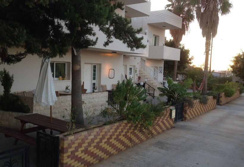 Astrofegia Apartments