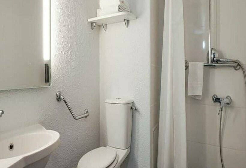 B&B HOTEL Marseille Parc Chanot