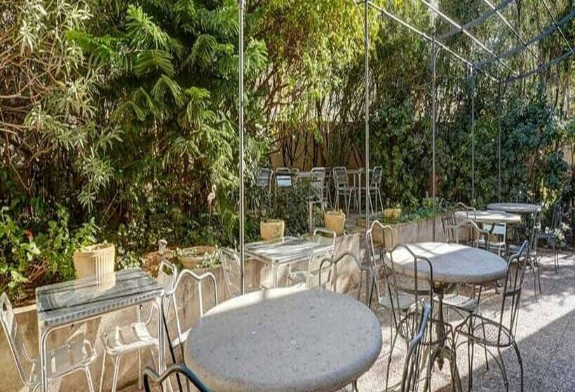 B&B HOTEL Marseille Parc Chanot