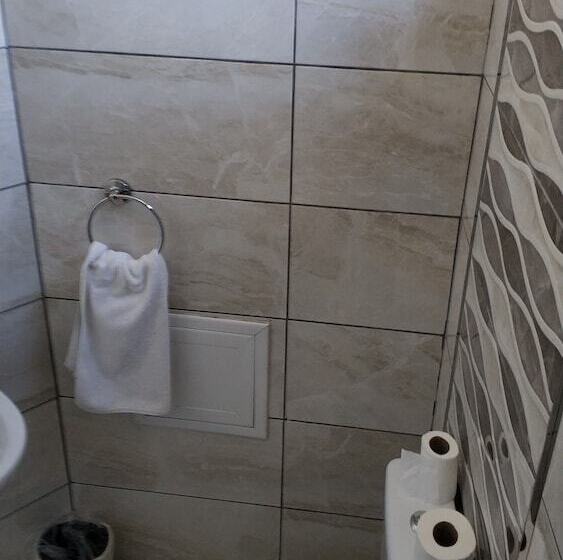 ベッドアンドブレックファースト Akkus