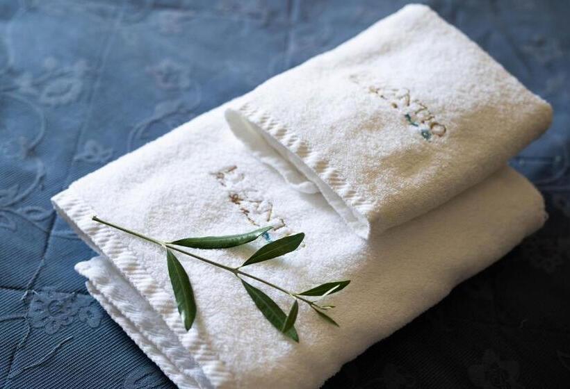 Byzantio Hotel & Apartments