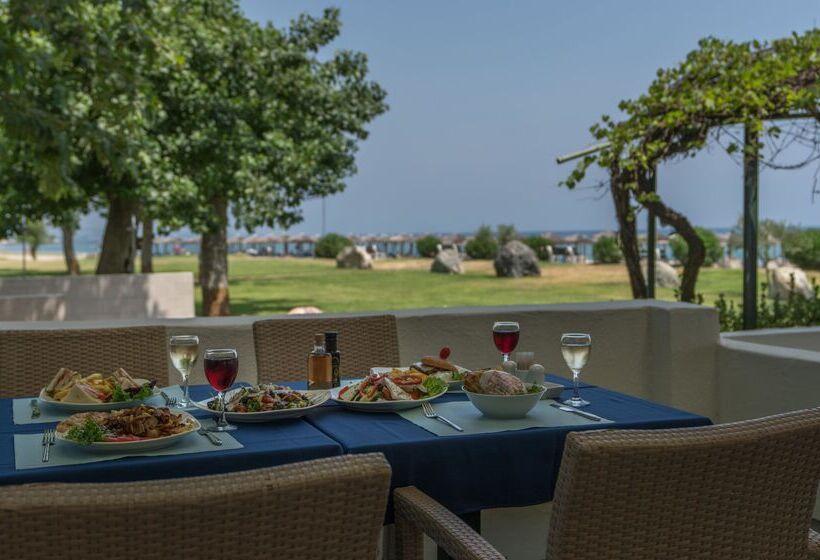 Cronwell Platamon Resort