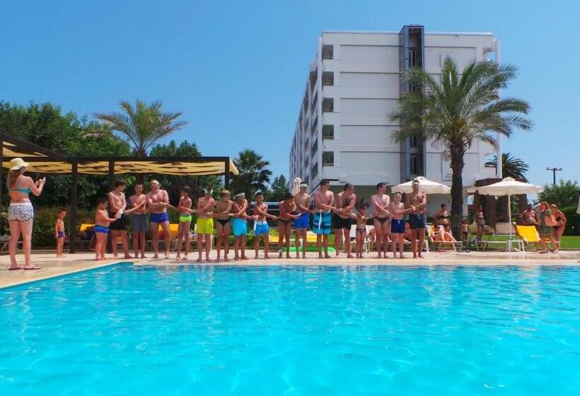 Cronwell Platamon Resort