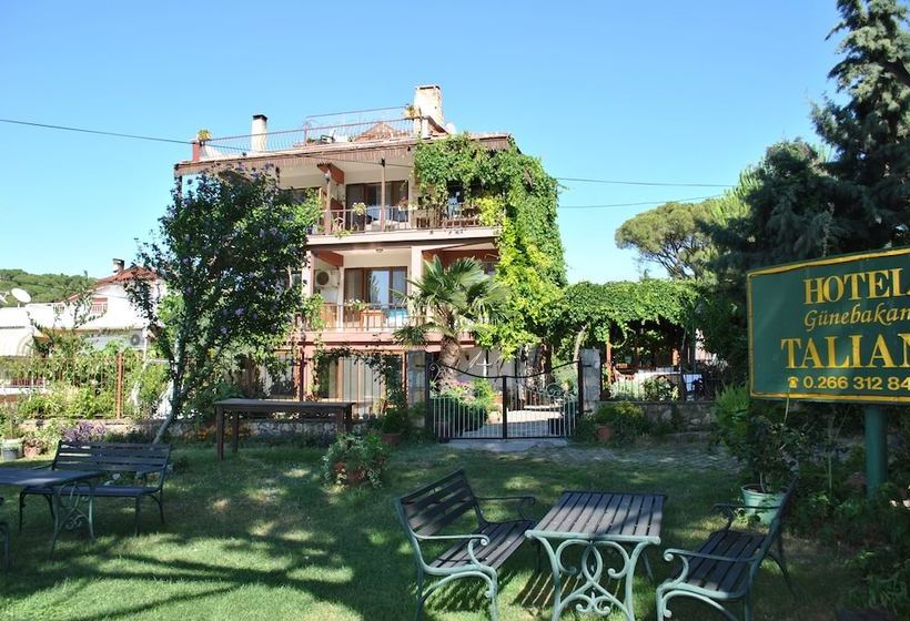ホテル Gunebakan Taliani