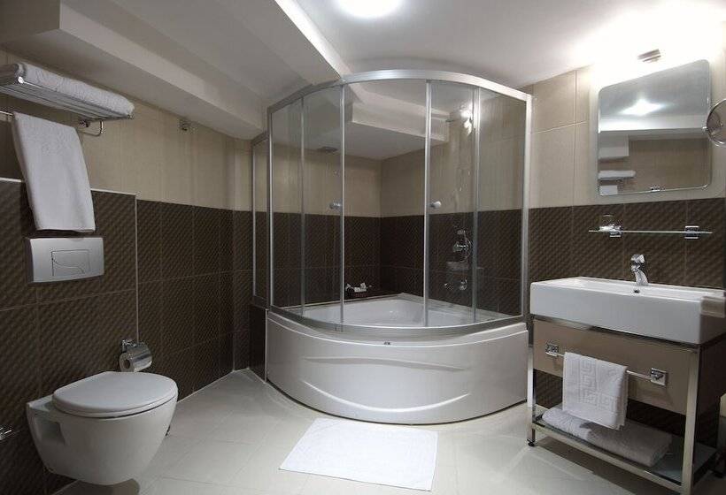 בית מלון כפרי Ada Life